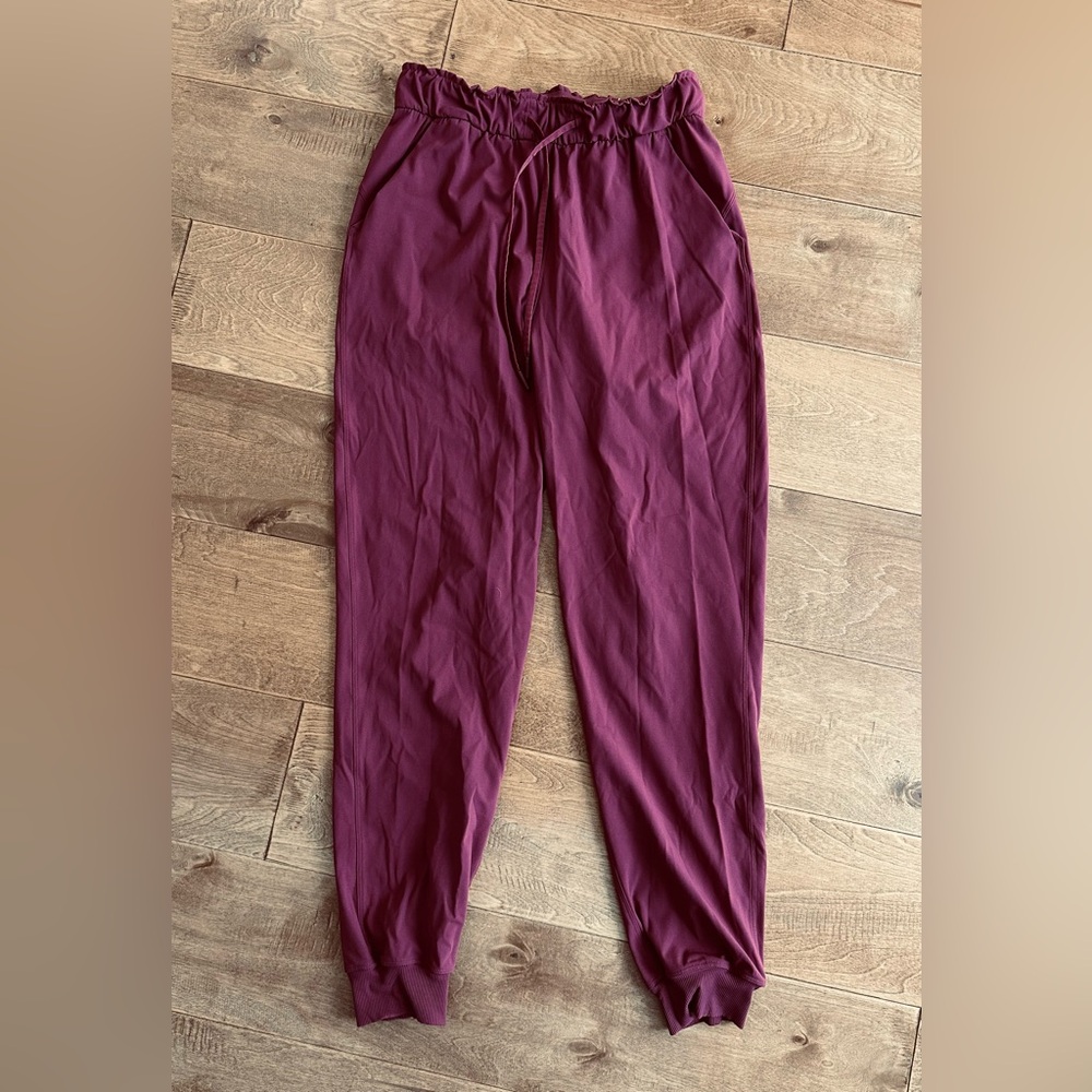 LULULEMON Burgundy Jogger Pants